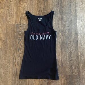 Old Navy Perfect Black Fitted Tee